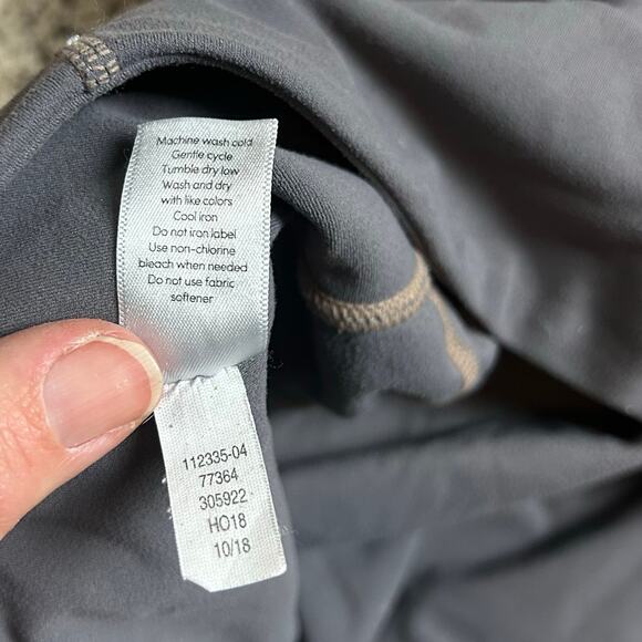 Athleta Salutation 7/8 Tight Size Small Gray 27" Inseam Mid Rise - Picture 7 of 8